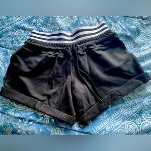 Adidas Retro Style Shorts XS